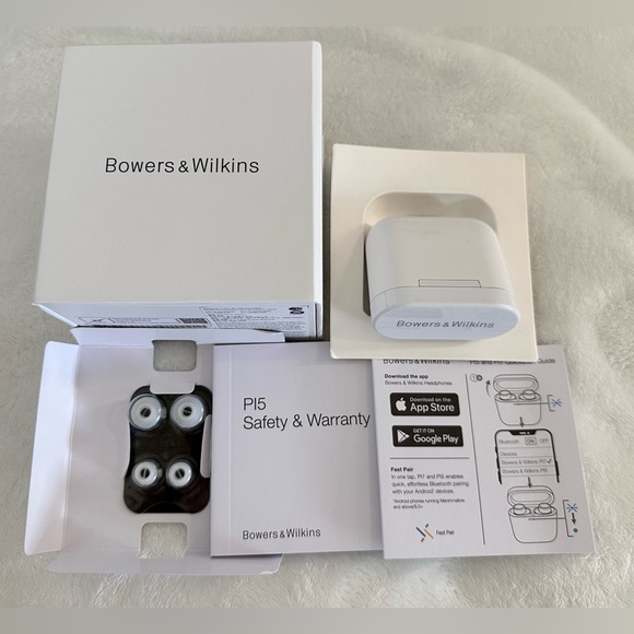 Bowers & Wilkins Pi5 In-Ear True Wireless Headphones - Picture 6 of 13